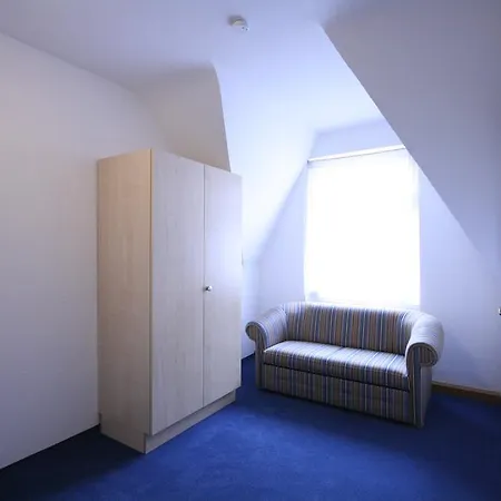 Altstadt 3*