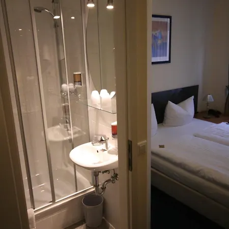 Altstadt Hotel 3*